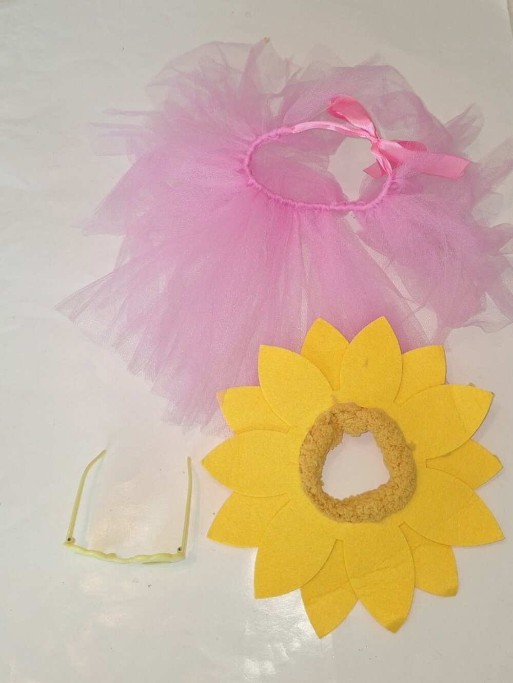 Ballerina Porch Goose Outfit Headpiece Glasses Tutu GOOSE NOT INCLUDED 3 Pieces - Picture 3 of 4